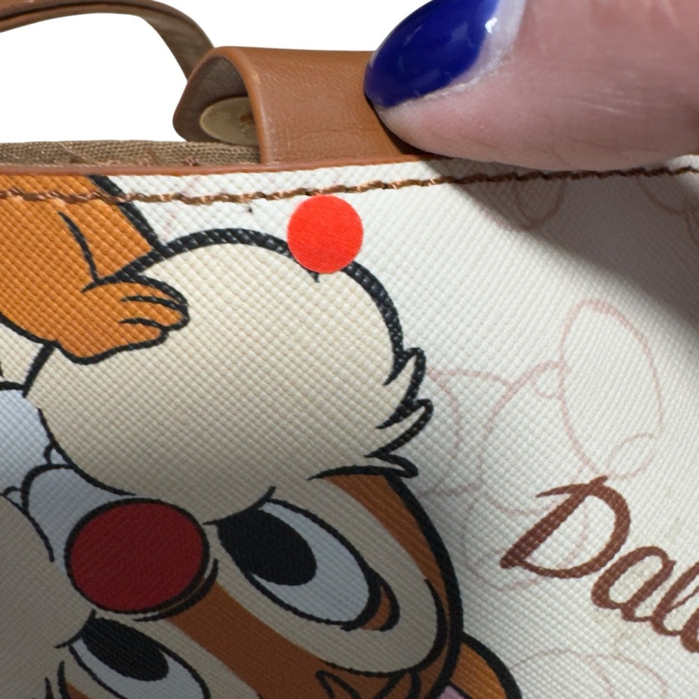 Chip 'n' Dale Cream Crossbody Phone Bag - Picture 12 of 12